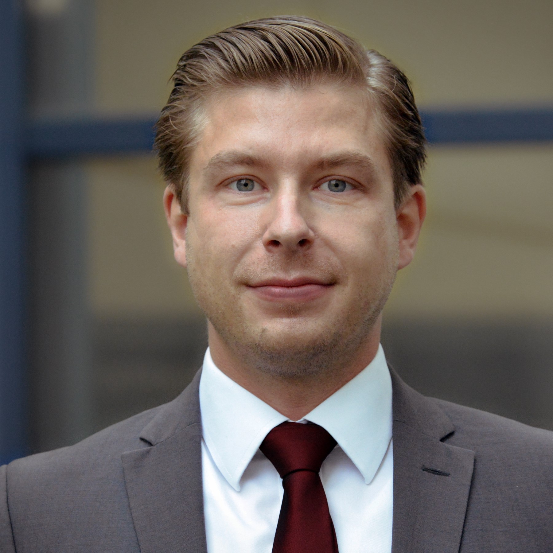 Prof. Dr. Alexander Golland